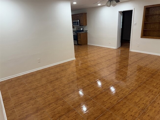 Photo - 1309 Velma St