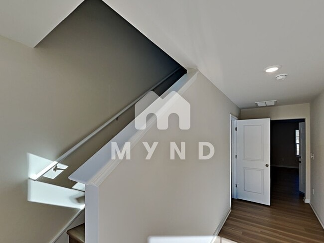 Photo - 1130 Woodhouse Dr