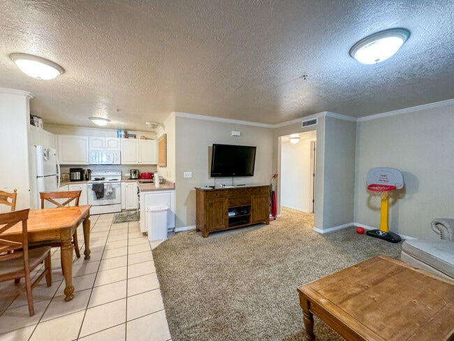 Building Photo - 239 300 N Rental