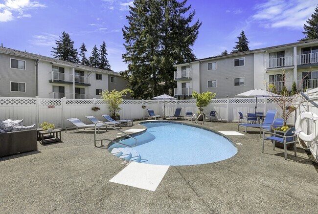 Park 212 Apartment Homes