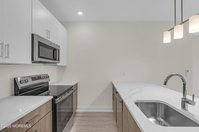 Photo - 19 Carr Ave Unidad 311