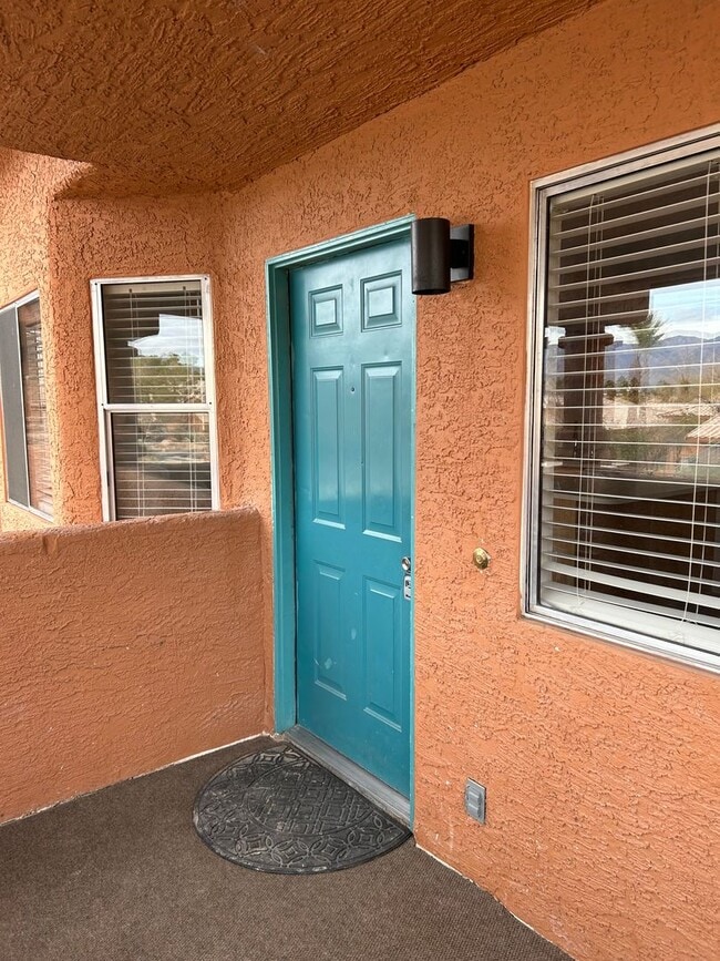 Photo - ***Rock Springs 2 Upper Level, Unfurnished, 2 Bedroom, 2 Bath Condo***