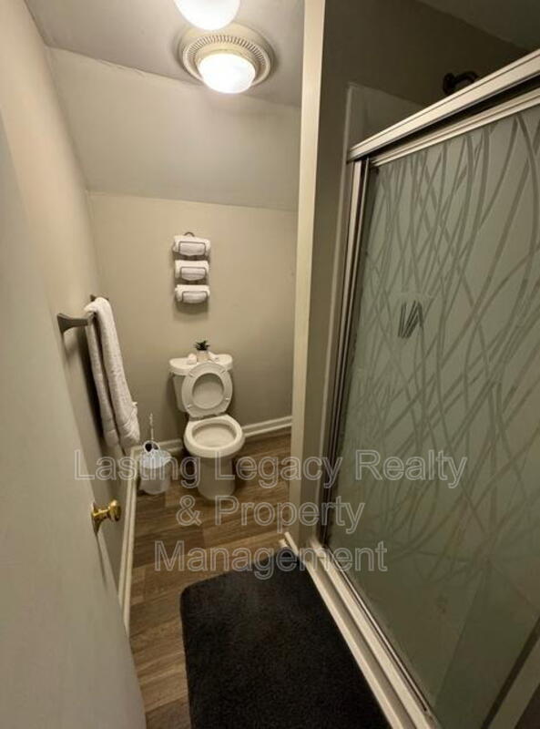 Photo - 1227 Brookwood Dr