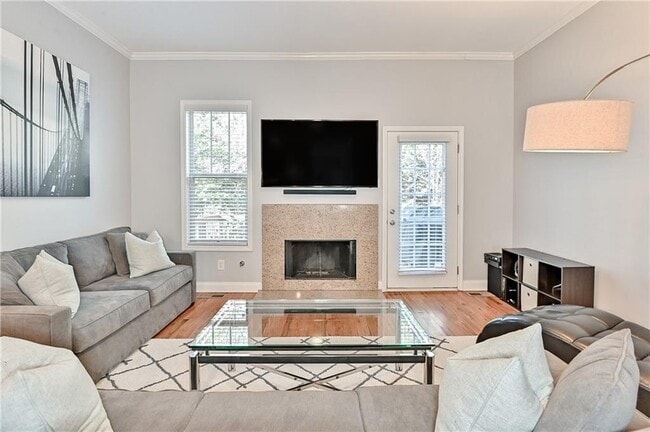 Photo - 1939 Sterling Oaks Cir NE Casa Adosada