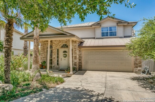 Photo - 8227 Maloy Manor