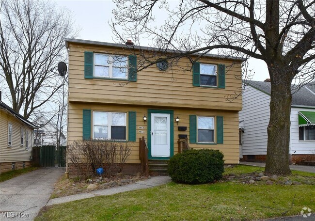 Building Photo - 4666 E 86th St Unit UP Rental