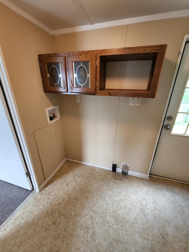 Photo - 9500 Hausmond Way