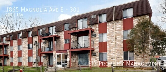 Building Photo - Available 4/16/2025 Unit 301 Rental