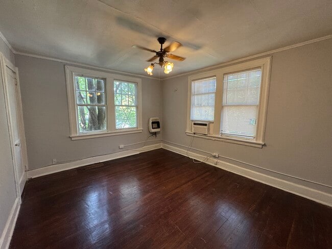 Photo - 1043 Saint Charles Ave NE