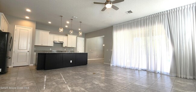 Photo - 1813 Hawksbill Ln