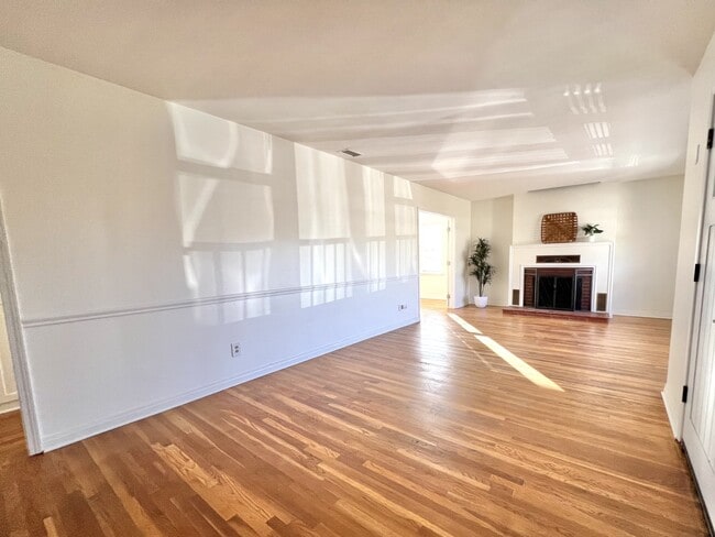 Photo - 6165 Blain Pl