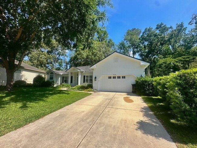 Photo - Spacious 4-Bedroom Gem in Sought-After Brookfield | Over 2,000 Sq Ft + Smart Features