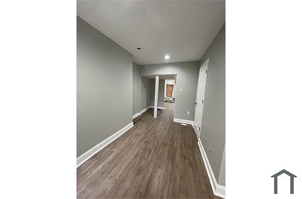 5 Bedrooms 2 Bathrooms