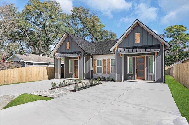 Photo - 6510 Bunche Dr Unit A