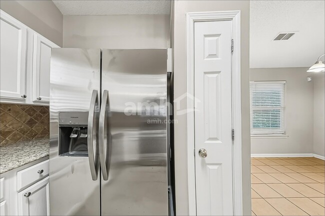 Photo - 3276 Peach Ct NW