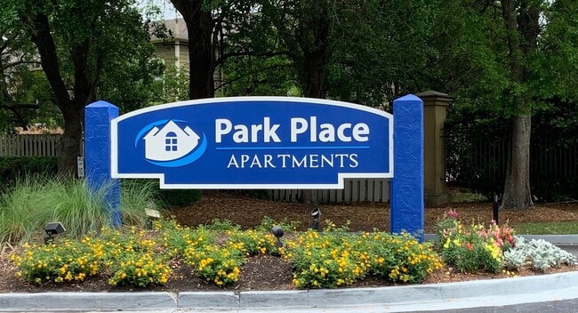 Building Photo - Park Place