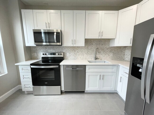 Photo - 4680 Umbria St