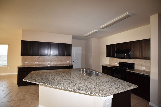 Photo - Meadows at Kyle - Beautiful 1 story - A steal at $1900