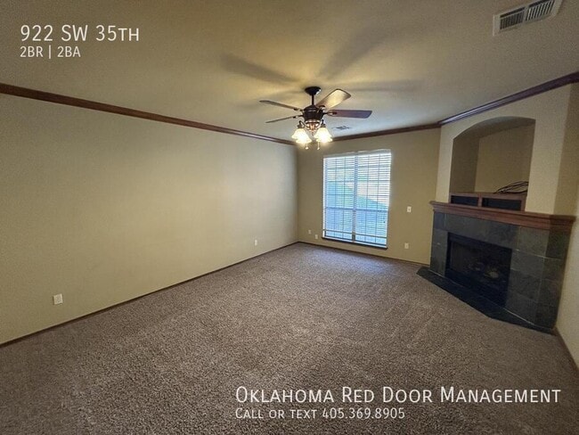 Photo - 922 SW 35th St