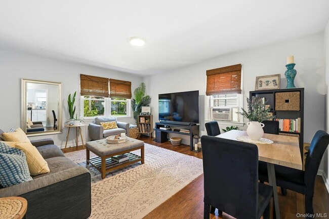 Photo - 135 Woolsey Ave