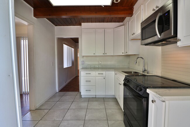 Photo - Roommate- Friendly 4 bedroom, 2 Bath Home Near UNR