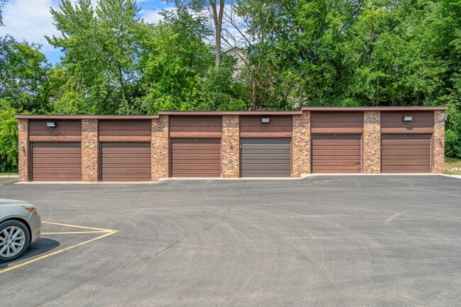 Photo - Lily Lake Terrace