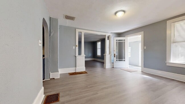 Photo - 3 bedroom, 1 1/2 bath in Mansfield!