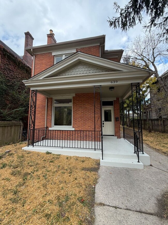 Building Photo - 3 Bedrooms | 2.5 Bathrooms | $3,000/month ...