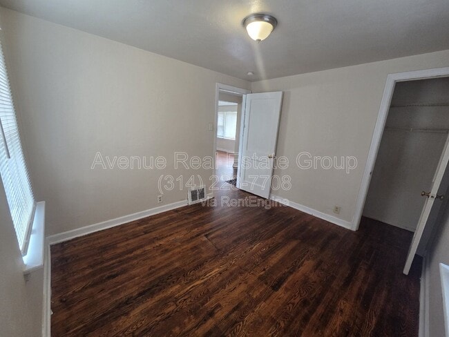 Photo - 7148 Lillian Ave