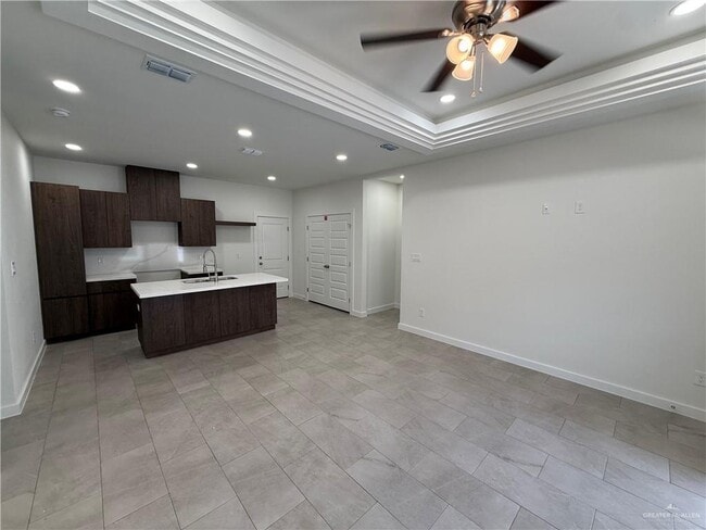 Photo - 9 S Woodland Dr Unit 3