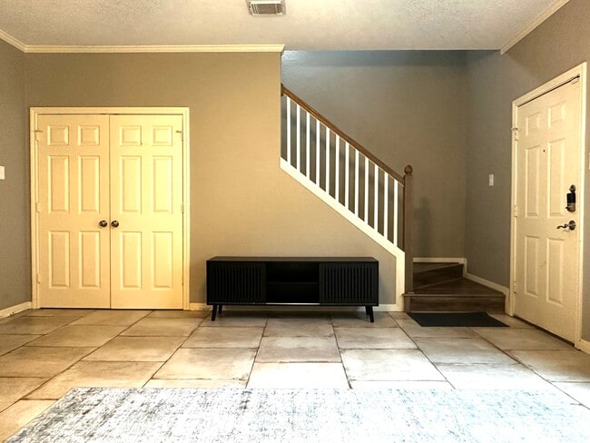 Photo - 2101 S 7th St