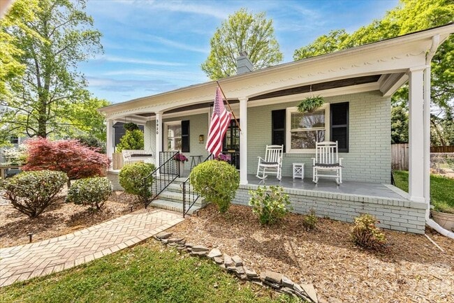 Photo - 3920 Haven Dr