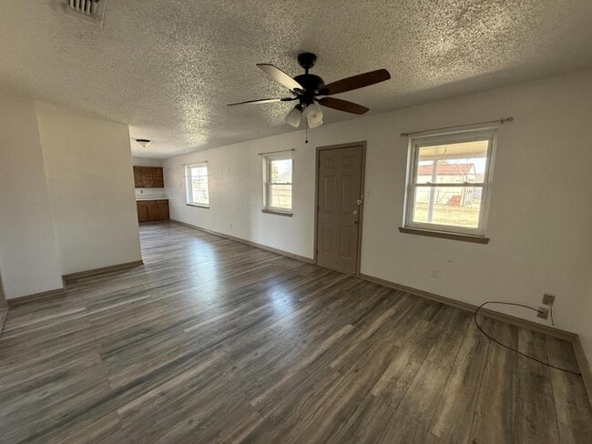 Photo - 1010 Jackie Jo Ln