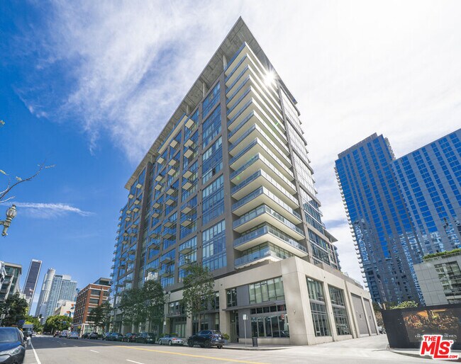 Photo - 1100 S Hope St Unit 805