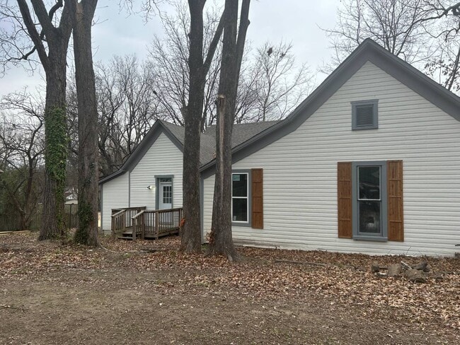 Photo - 605 Byars St