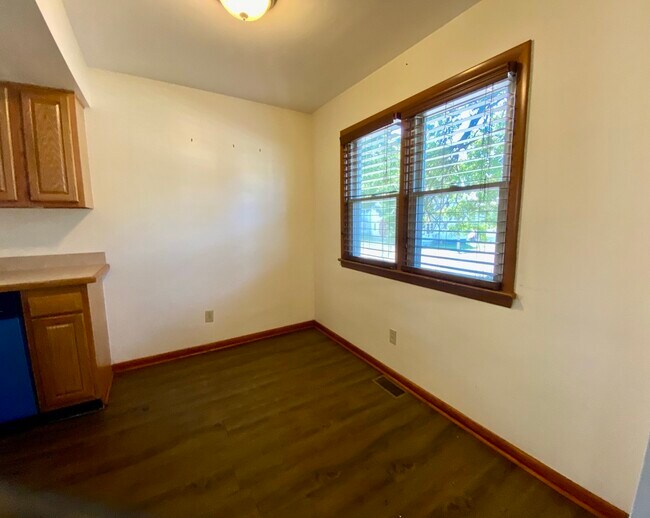 Photo - 1881 17th St SW Casa