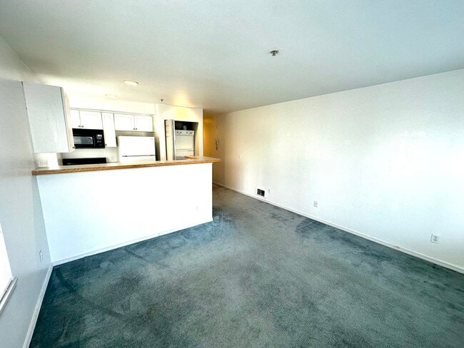 Photo - 931 N 86th St Unit 201