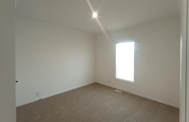 Photo - 37266 Burrstone Ln