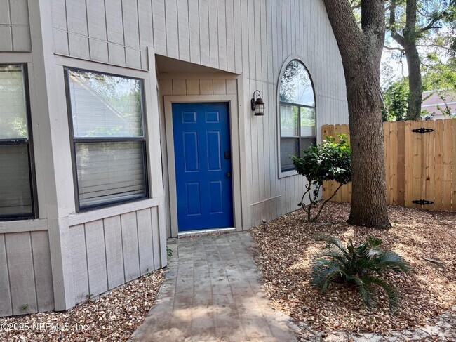 Building Photo - 1120 Natures Walk Dr Rental
