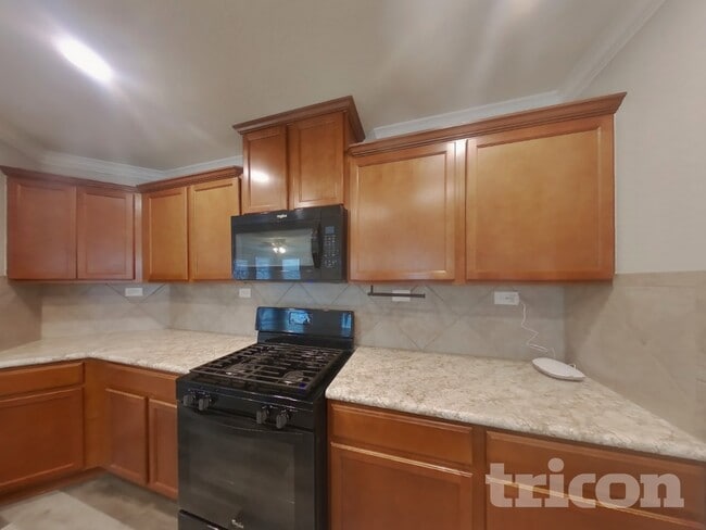 Photo - 15307 Delta Pt