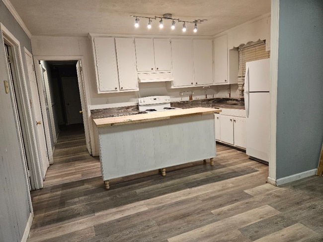 Photo - 4001 Piedmont Dr