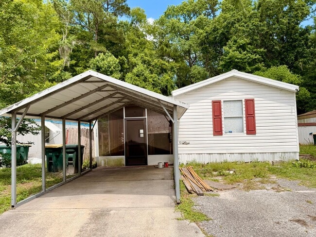 Photo - 11007 Creekwood Dr