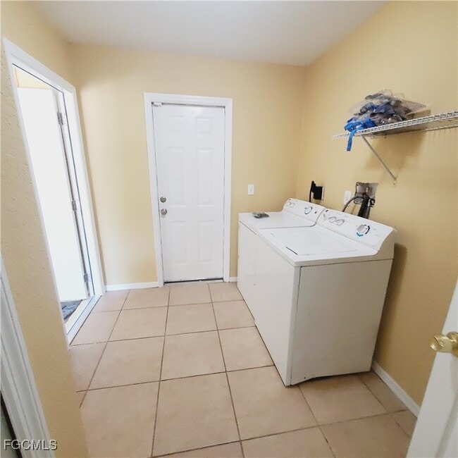Building Photo - 1104 Bermar St Rental