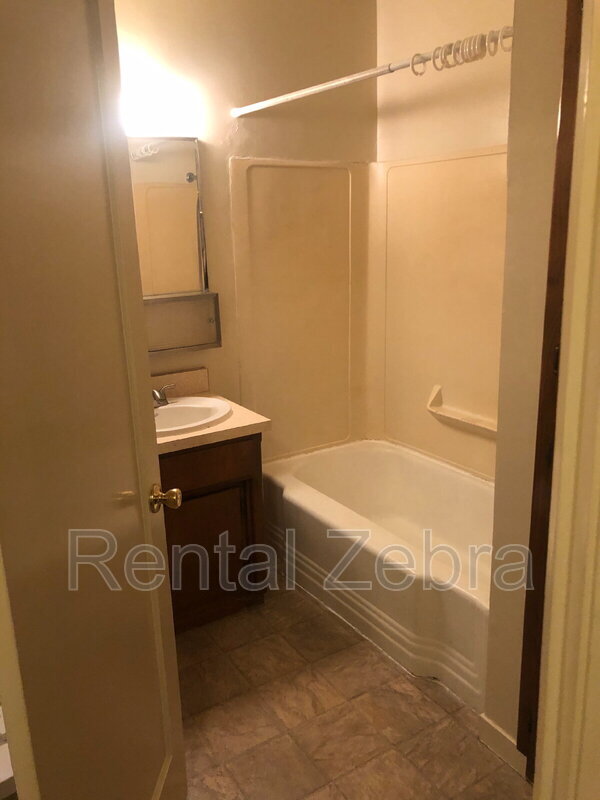 Photo - 101 E Santa Fe Ave