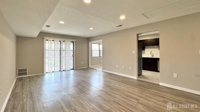1511 Raspberry Ct