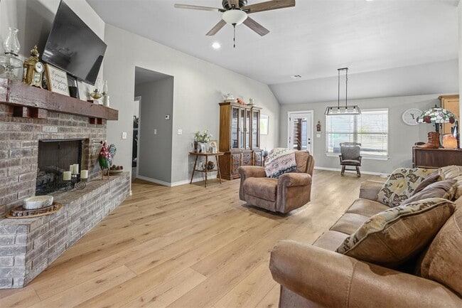 Photo - 1707 N 4th Ave