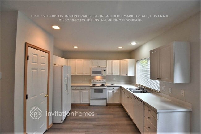 Photo - 5130 Perry Dr SE