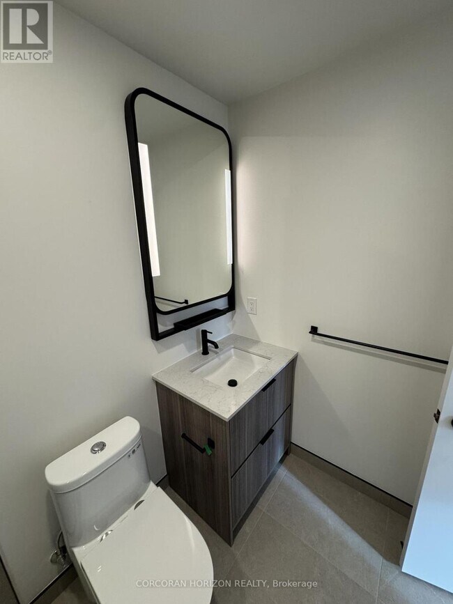 Photo - 1050 Eastern Ave Unité 810