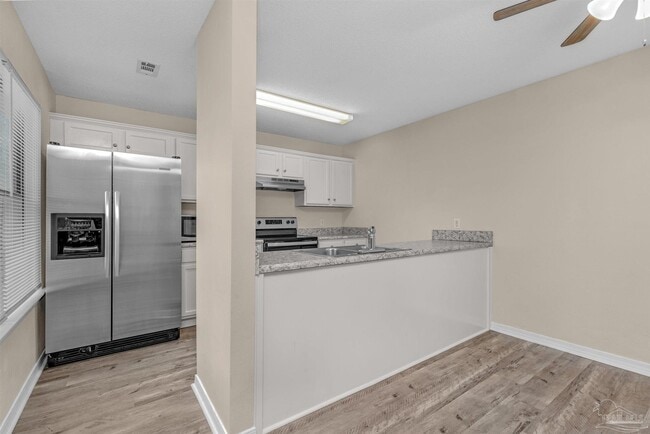 Photo - 2301 W Michigan Ave