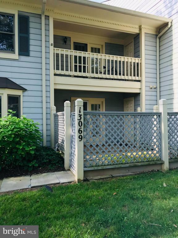 Building Photo - 13069 Shadyside Ln Unit 11-190 Rental